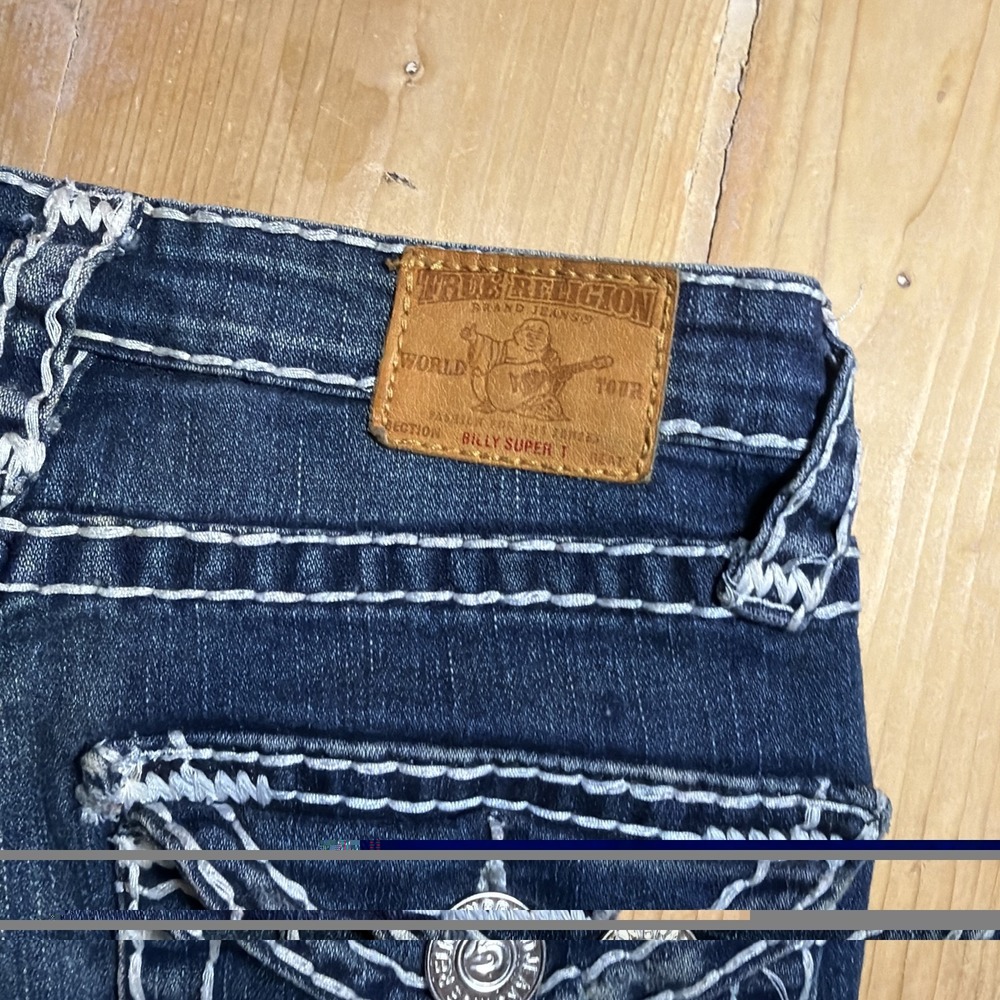 True Religion Billy Super T Straight Leg Jeans Dark Wash White Stitch Size 27 - Picture 6 of 6